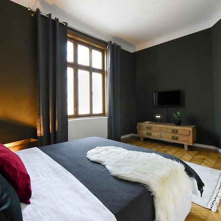The Brancovanian Apartment - Cismigiu Park Βουκουρέστι Εξωτερικό φωτογραφία